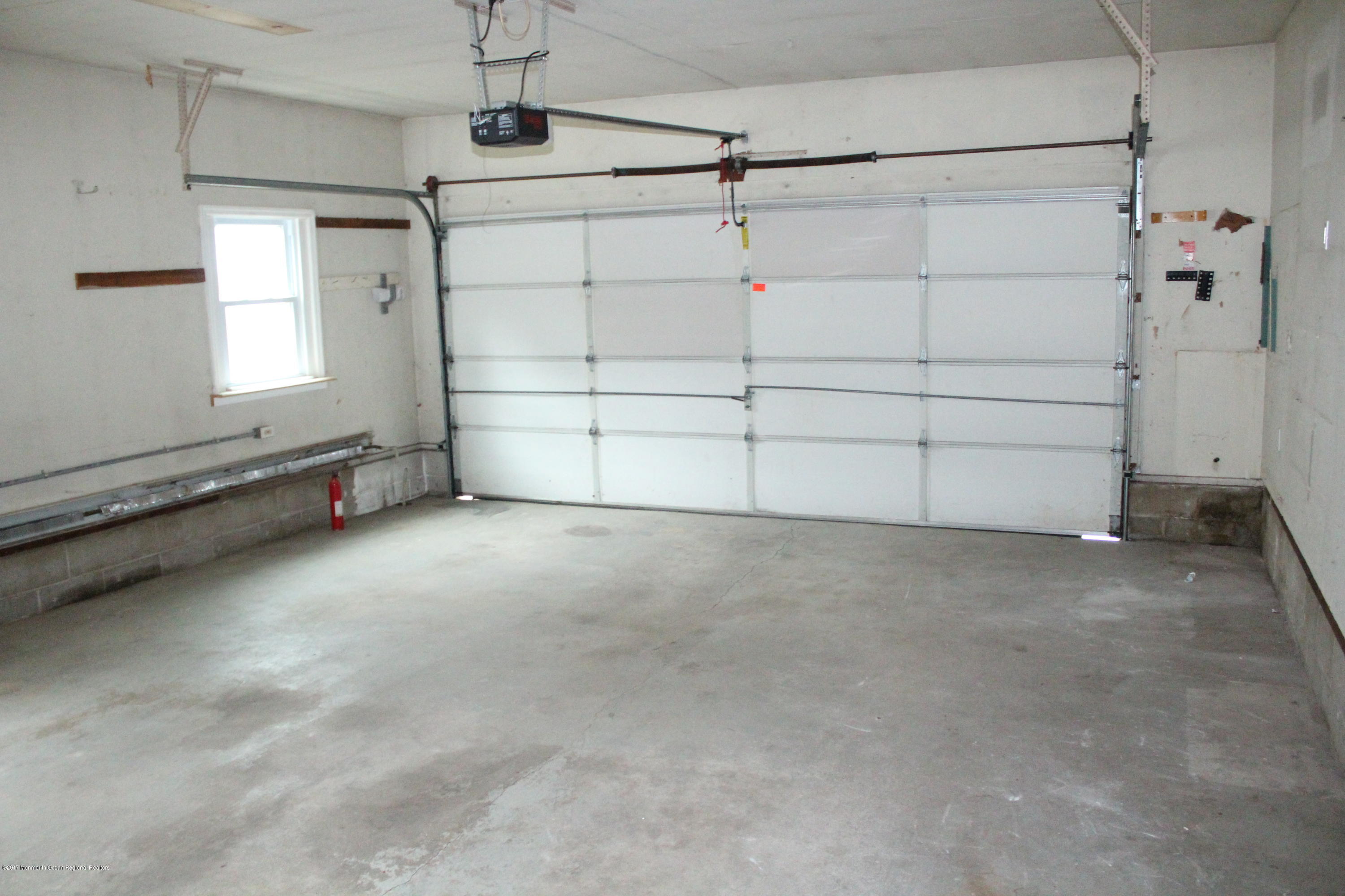 254 Admiral Avenue Beachwood NJ 08722