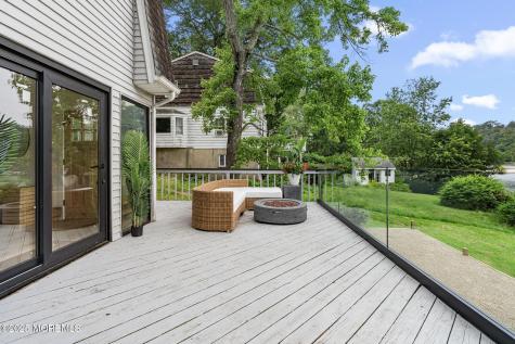39 Upper Lakeview Avenue Ringwood NJ 07456