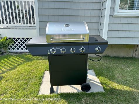 608 Brielle Avenue Brielle NJ 08730