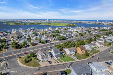 320 Sunset Drive S Seaside Heights NJ 08751
