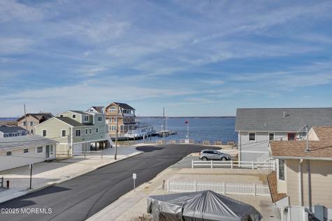 256 Ocean Bay Boulevard Lavallette NJ 08735