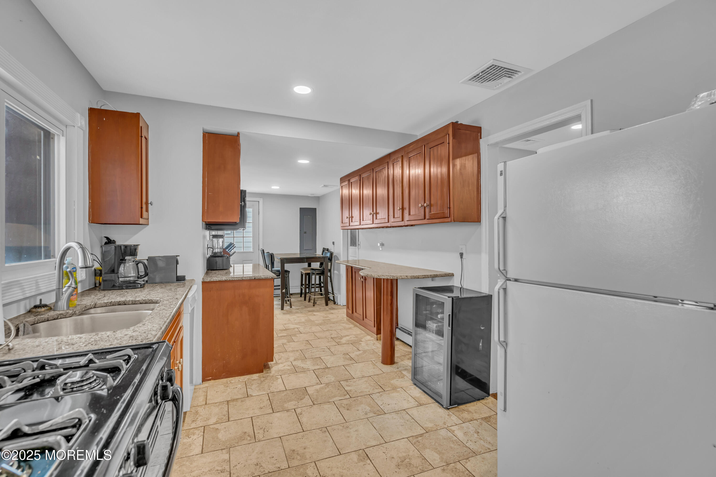 20 Venetian Court Toms River NJ 08753