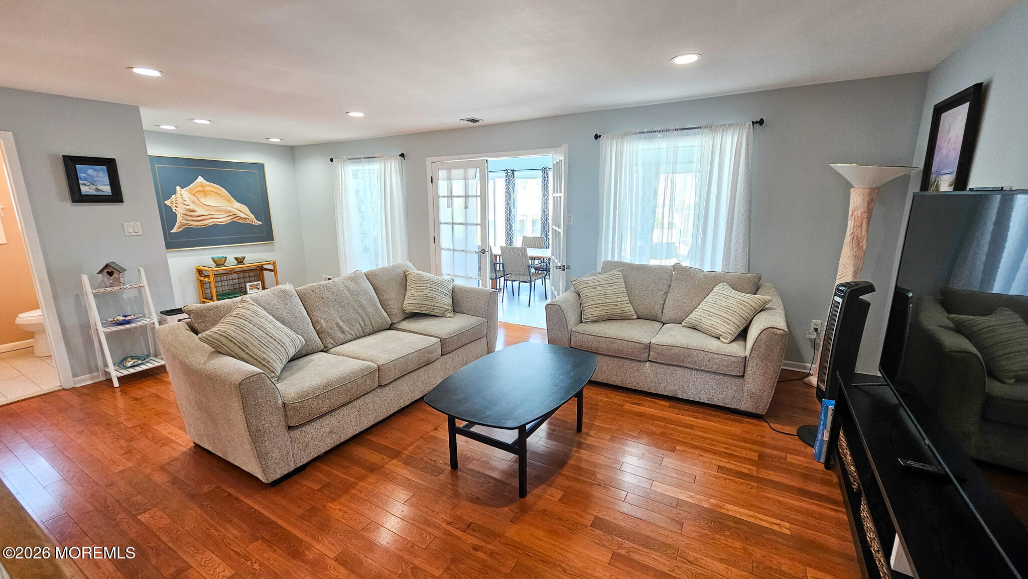 702 Newell Avenue Manahawkin NJ 08050