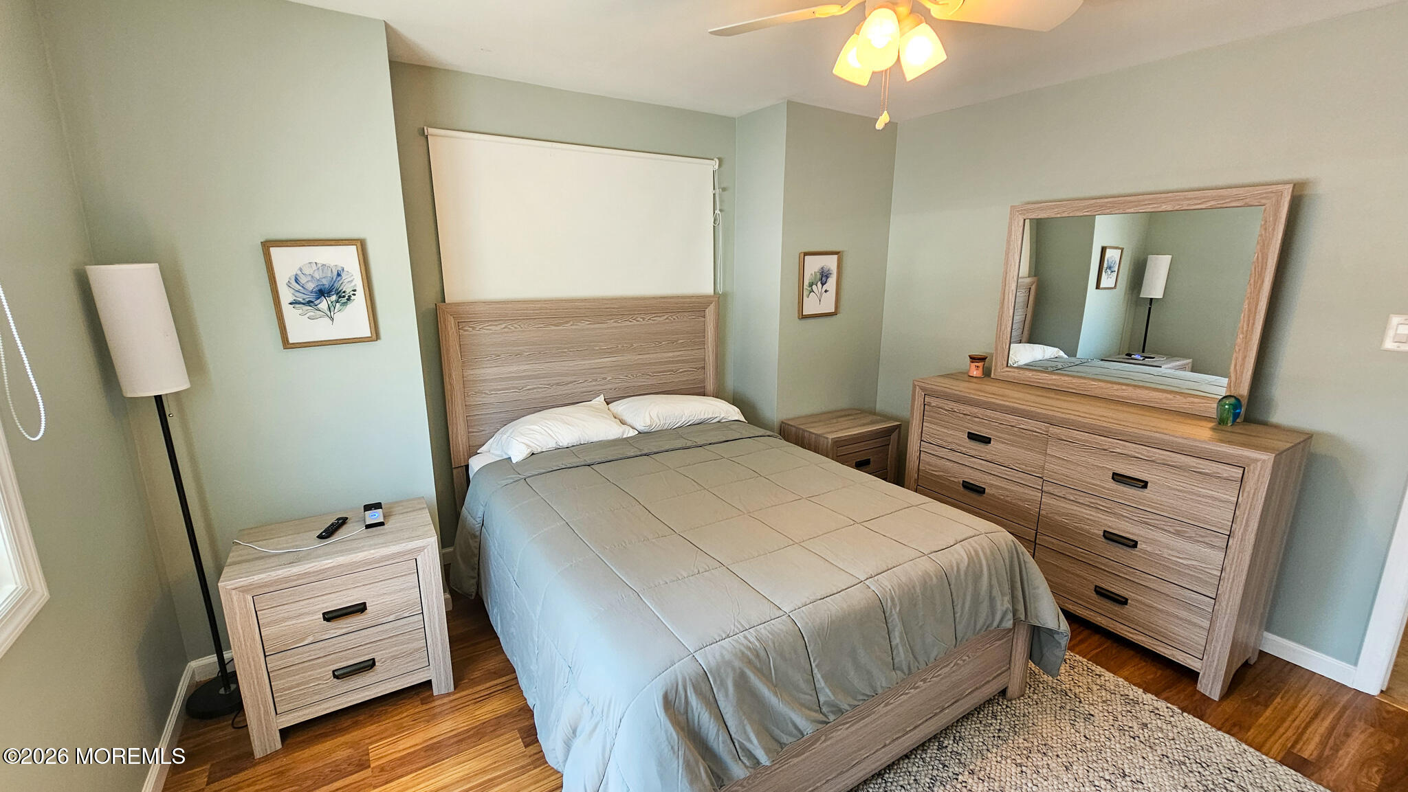 702 Newell Avenue Manahawkin NJ 08050