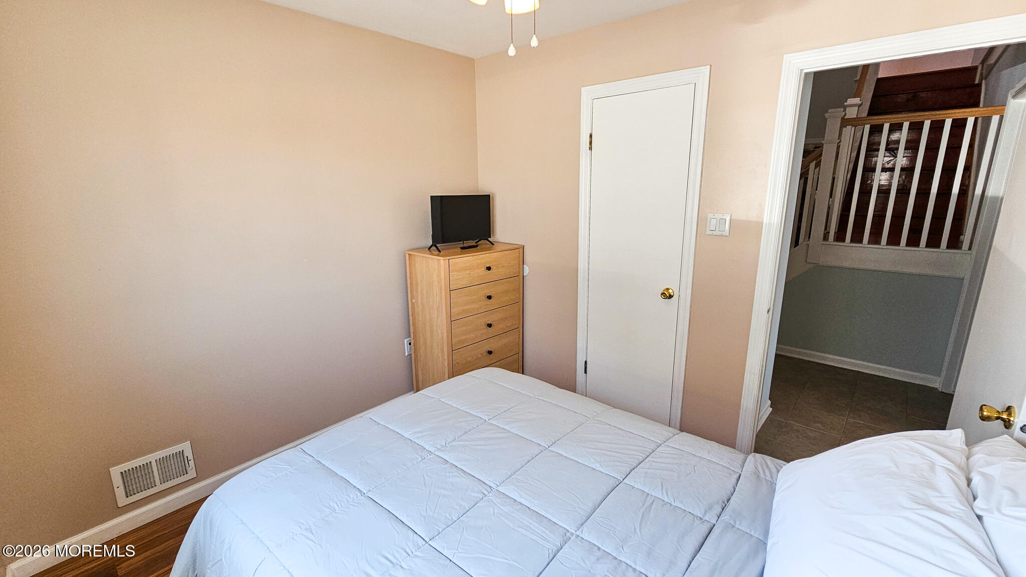 702 Newell Avenue Manahawkin NJ 08050