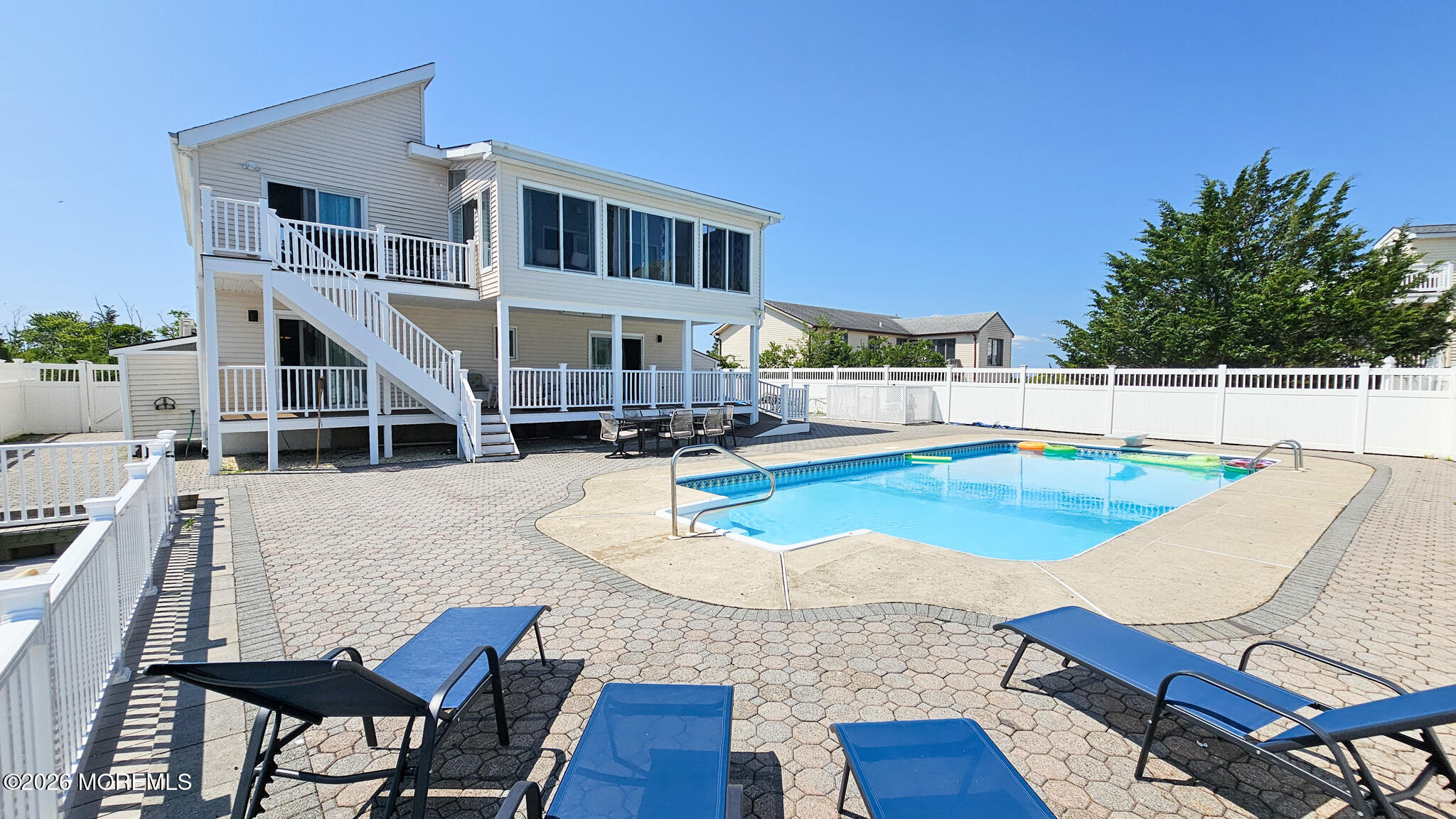 702 Newell Avenue Manahawkin NJ 08050