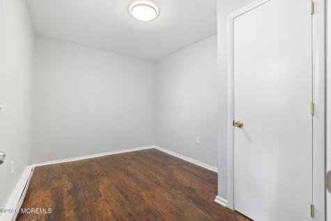 42 Center Avenue Keansburg NJ 07734