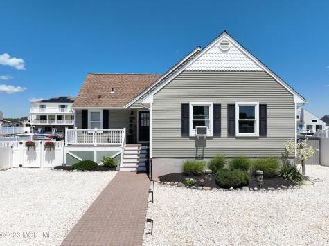 140 Matilda Drive Beach Haven West NJ 08050
