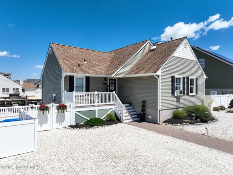 140 Matilda Drive Beach Haven West NJ 08050