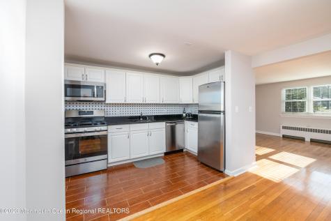 19 Manor Drive Red Bank NJ 07701