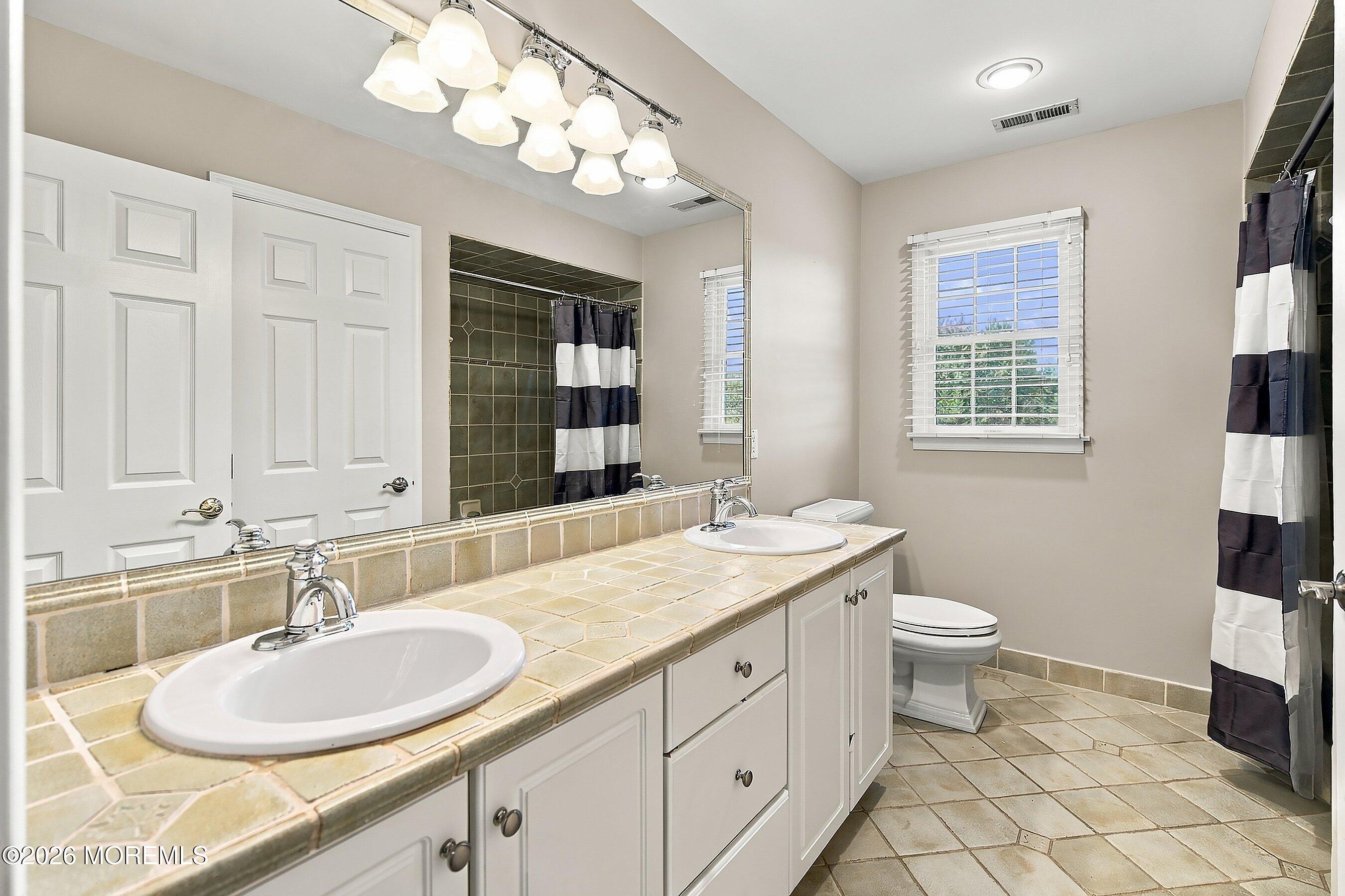 309 Flower Lane Morganville NJ 07751
