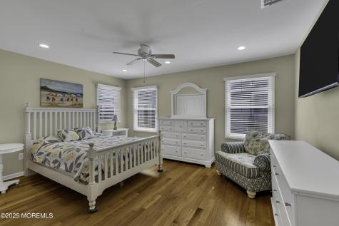 5 Dover Avenue Lavallette NJ 08735