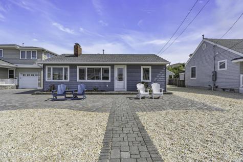 5 Dover Avenue Lavallette NJ 08735