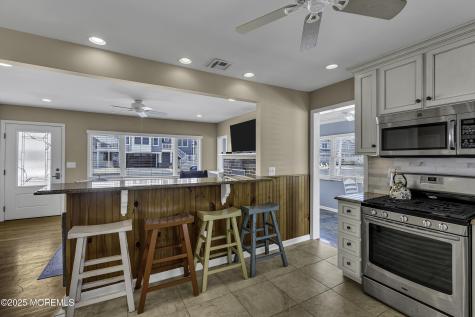 5 Dover Avenue Lavallette NJ 08735