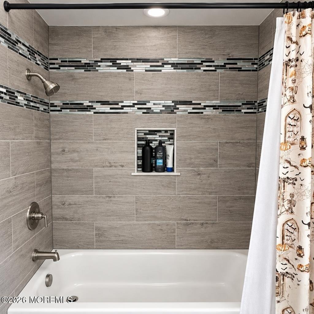 42 W Shore Street Keansburg NJ 07734