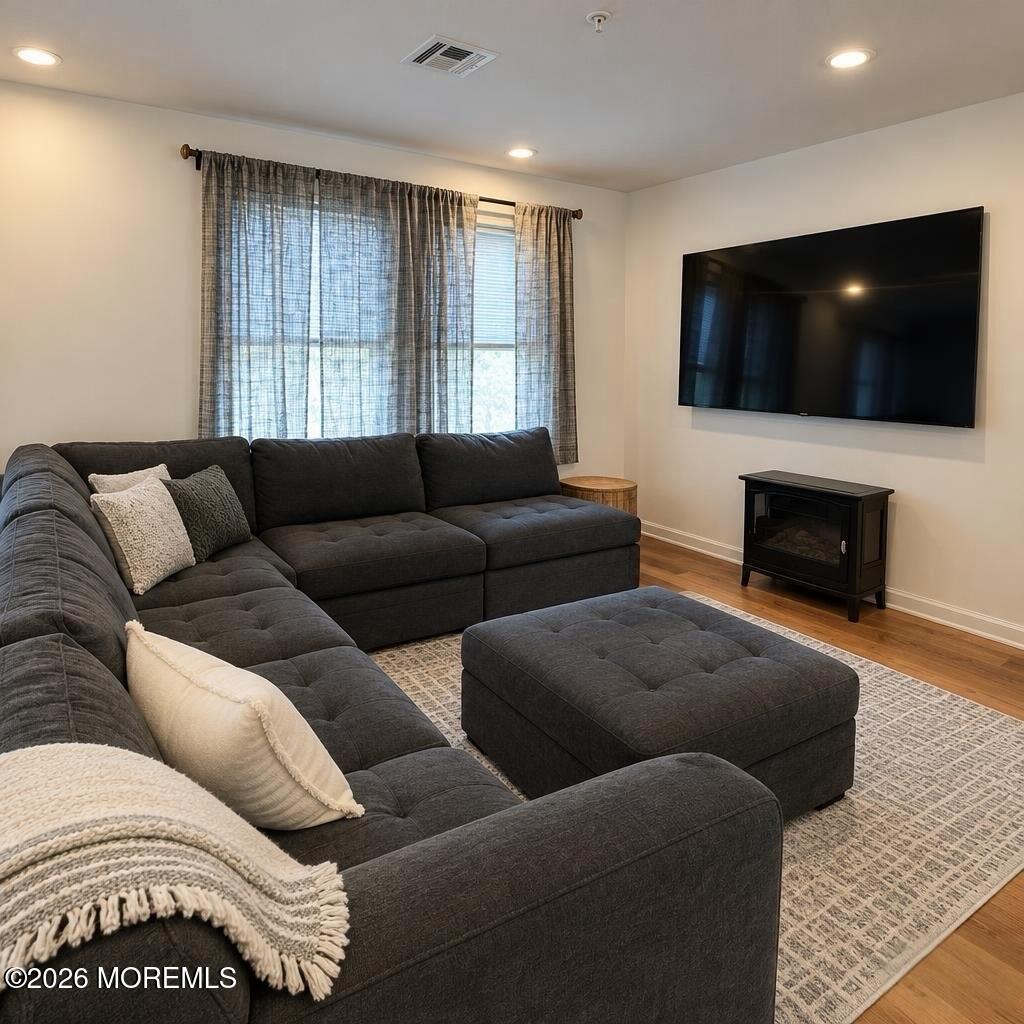 42 W Shore Street Keansburg NJ 07734