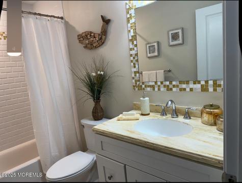 2105 Grand Central Avenue Lavallette NJ 08735