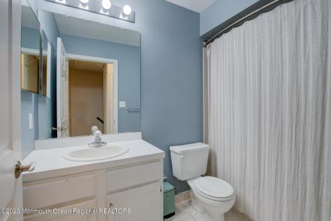 16 Gloucester Court Freehold NJ 07728
