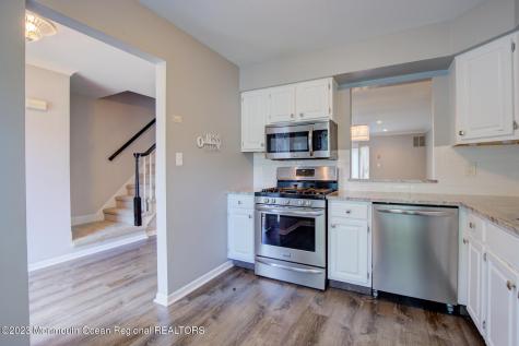 16 Gloucester Court Freehold NJ 07728