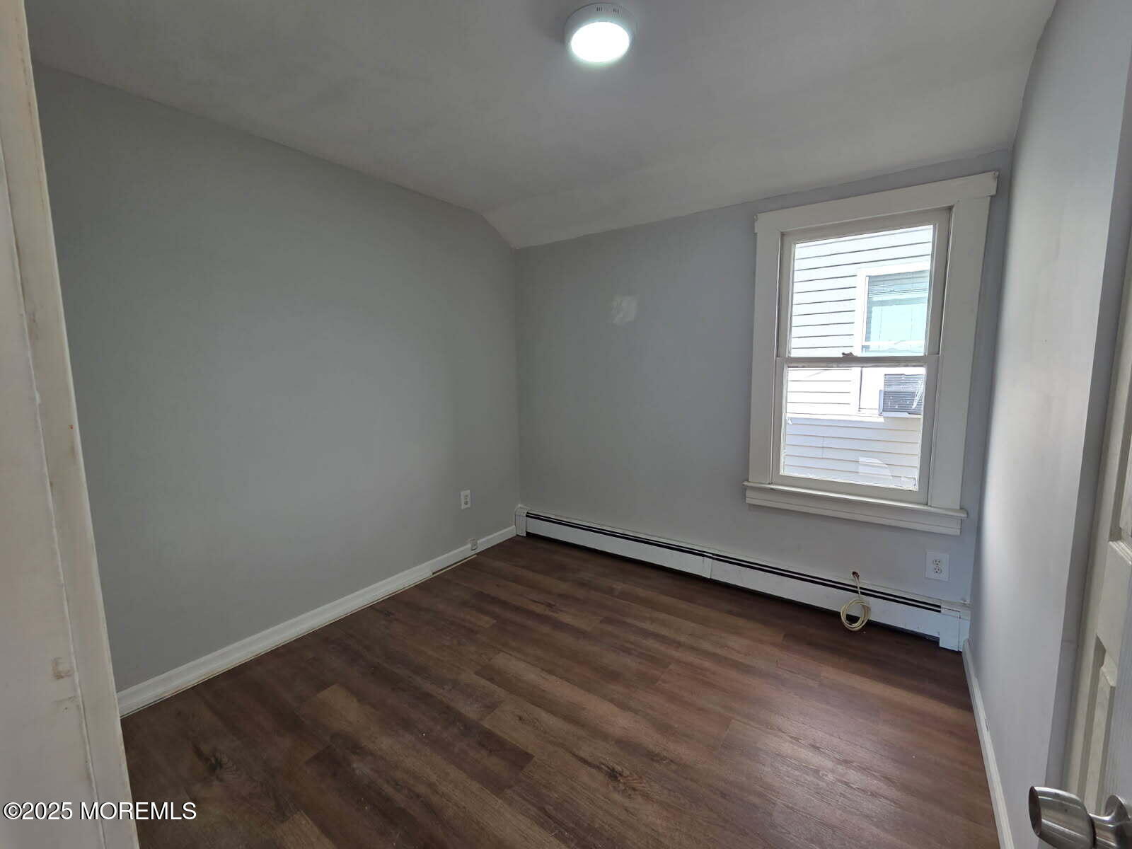 31 Seeley Avenue Keansburg NJ 07734