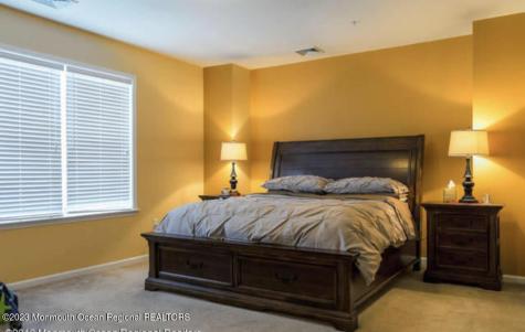 314 Mill Pond Way Eatontown NJ 07724