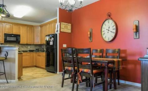314 Mill Pond Way Eatontown NJ 07724