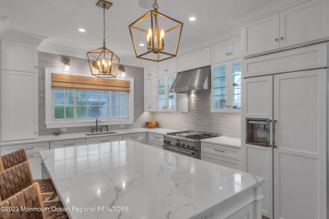 32 3rd Avenue Normandy Beach NJ 08739