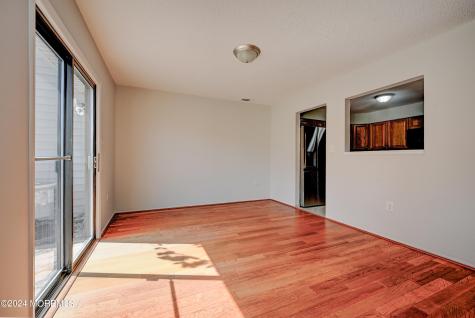 44 Mariners Cove Freehold NJ 07728