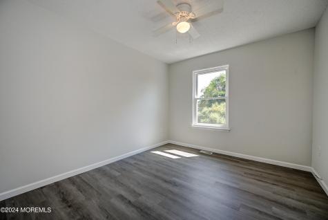 44 Mariners Cove Freehold NJ 07728