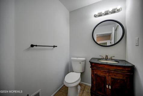 44 Mariners Cove Freehold NJ 07728