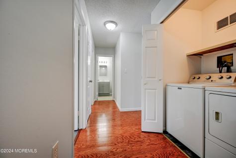 44 Mariners Cove Freehold NJ 07728