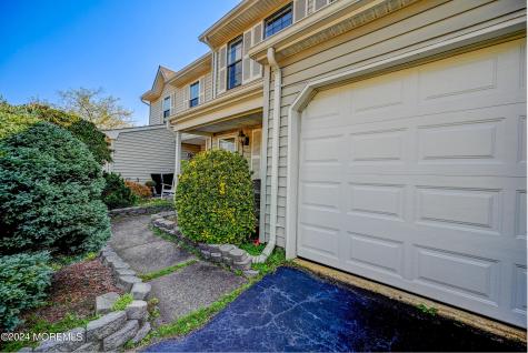 44 Mariners Cove Freehold NJ 07728
