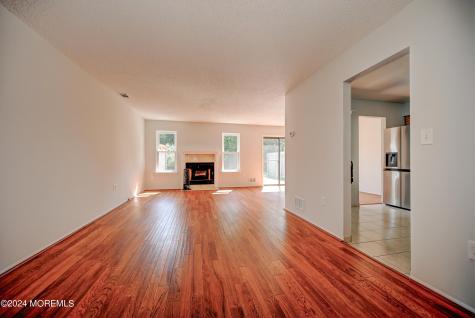 44 Mariners Cove Freehold NJ 07728