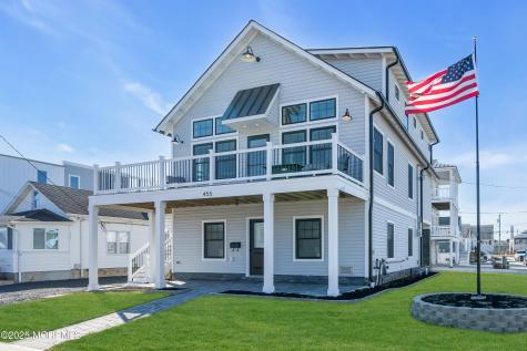 455 E Main Street Manasquan NJ 08736