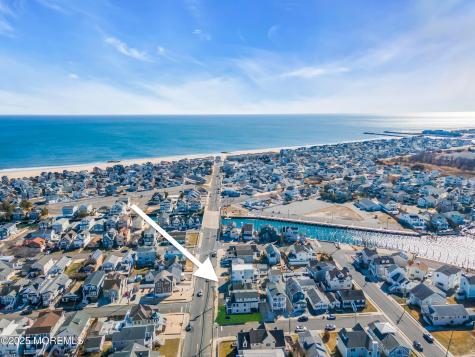 455 E Main Street Manasquan NJ 08736