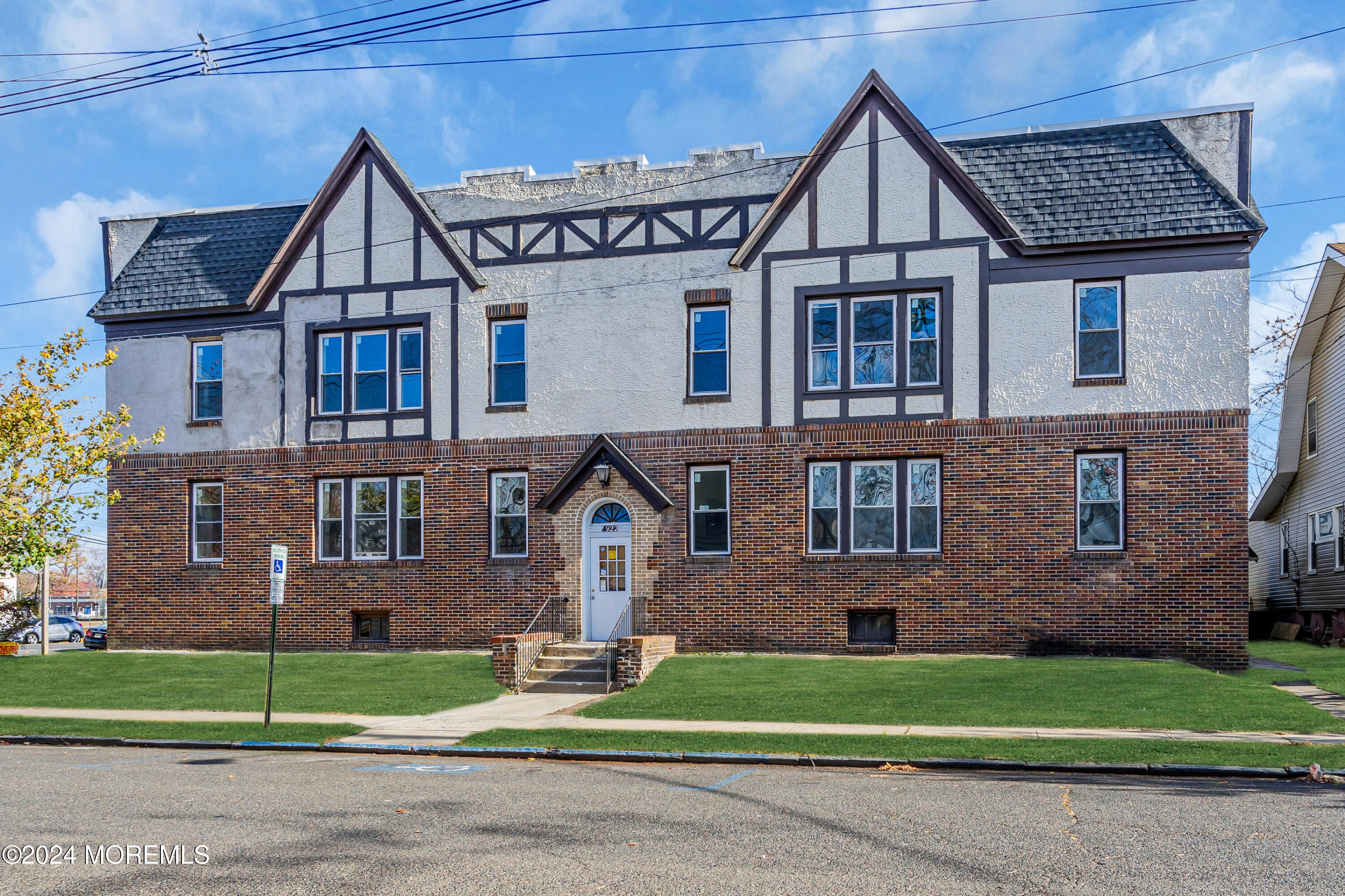 922 4th Avenue Asbury Park NJ 07712