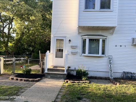 391 Monmouth Avenue Leonardo NJ 07737