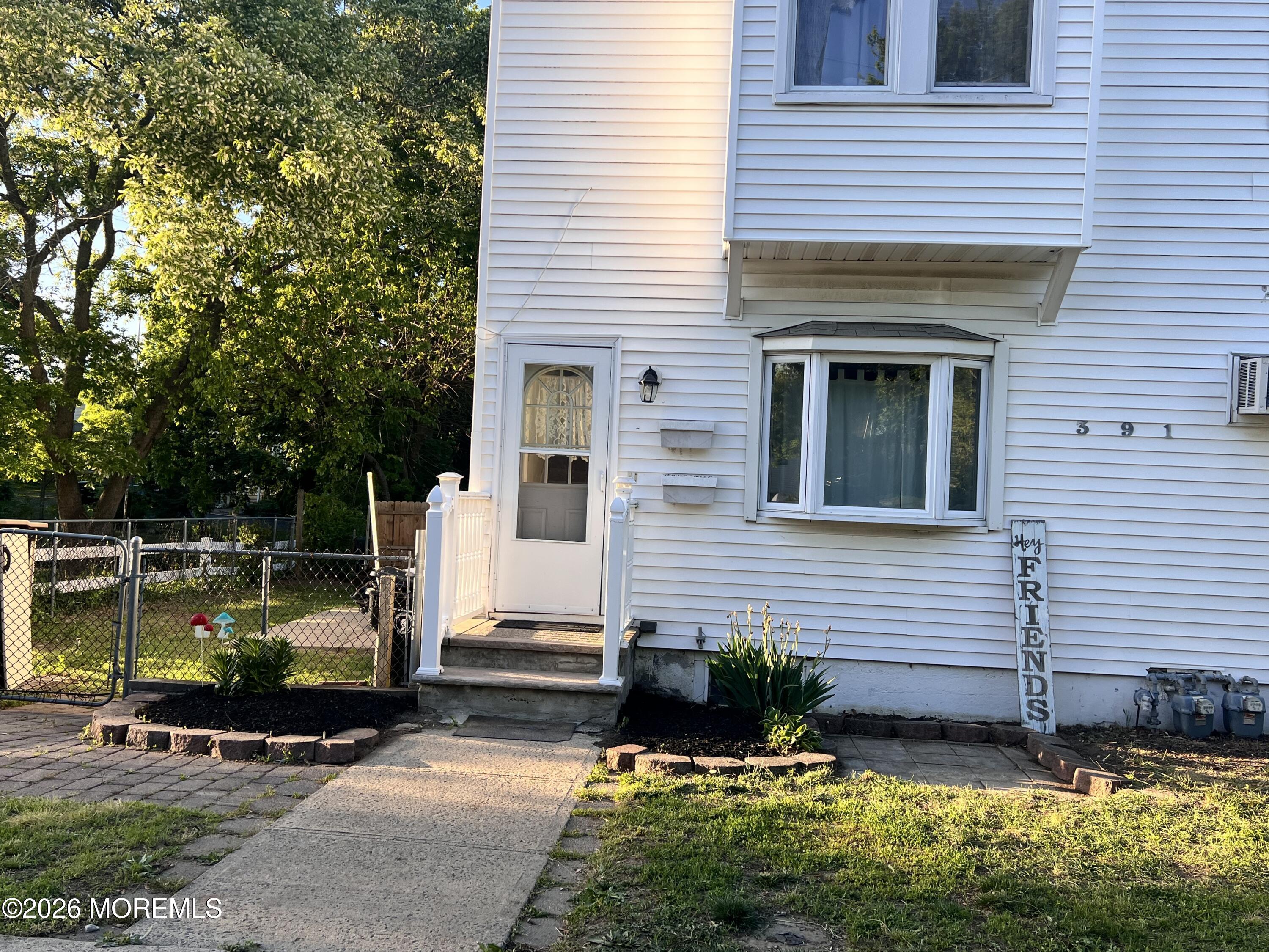 391 Monmouth Avenue Leonardo NJ 07737