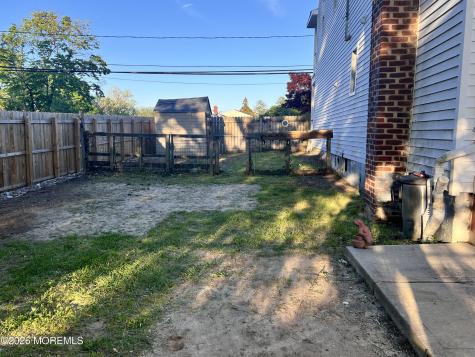 391 Monmouth Avenue Leonardo NJ 07737