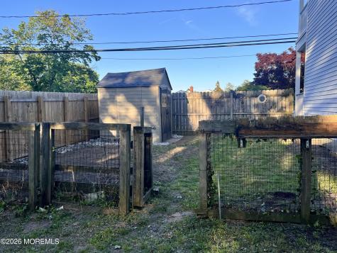 391 Monmouth Avenue Leonardo NJ 07737