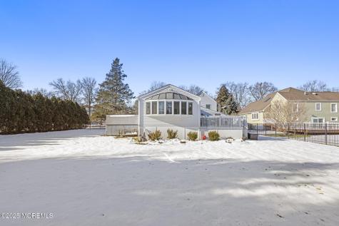 105 Park Avenue Shrewsbury Boro NJ 07702