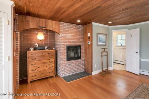 127 Curtis Point Drive Mantoloking NJ 08738