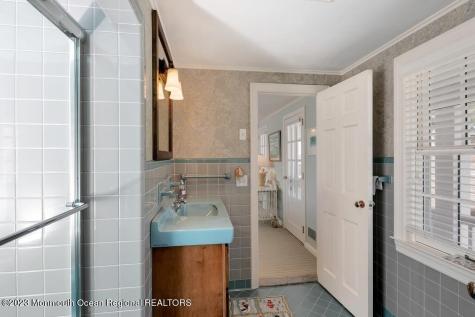 127 Curtis Point Drive Mantoloking NJ 08738