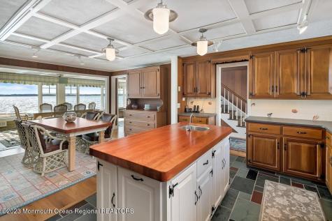 127 Curtis Point Drive Mantoloking NJ 08738