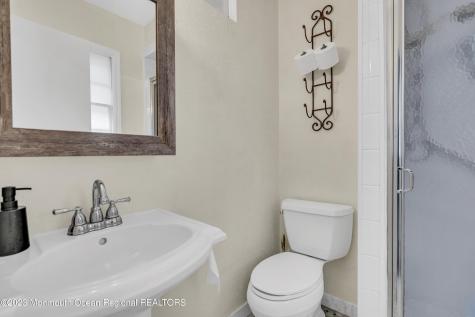 3 Alvord Street Oakhurst NJ 07755