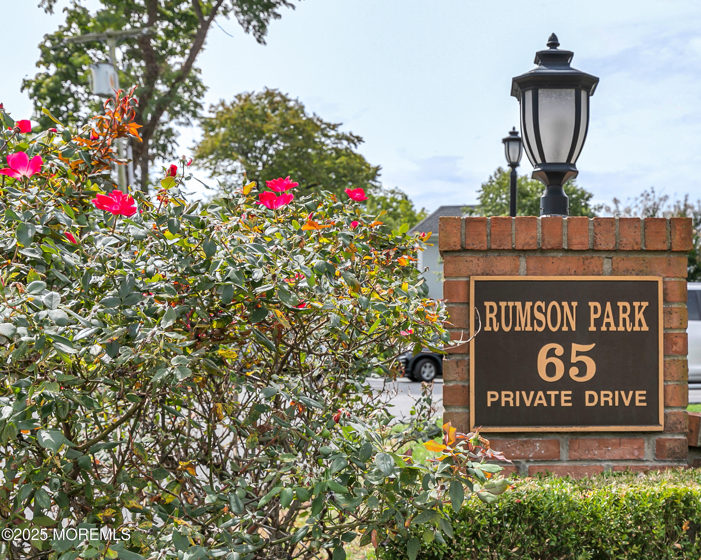 65 E River Road Rumson NJ 07760