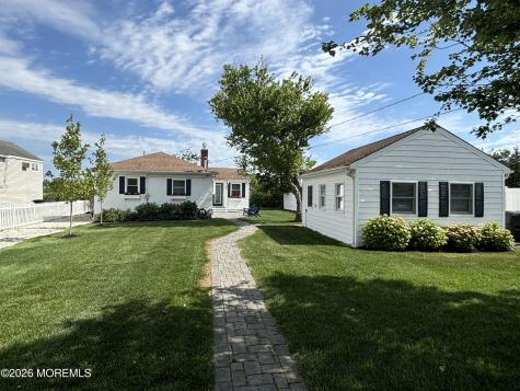 86 Bridge Avenue Bay Head NJ 08742