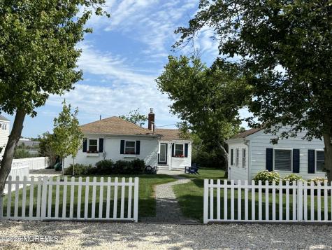 86 Bridge Avenue Bay Head NJ 08742