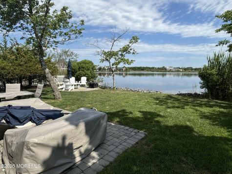 86 Bridge Avenue Bay Head NJ 08742