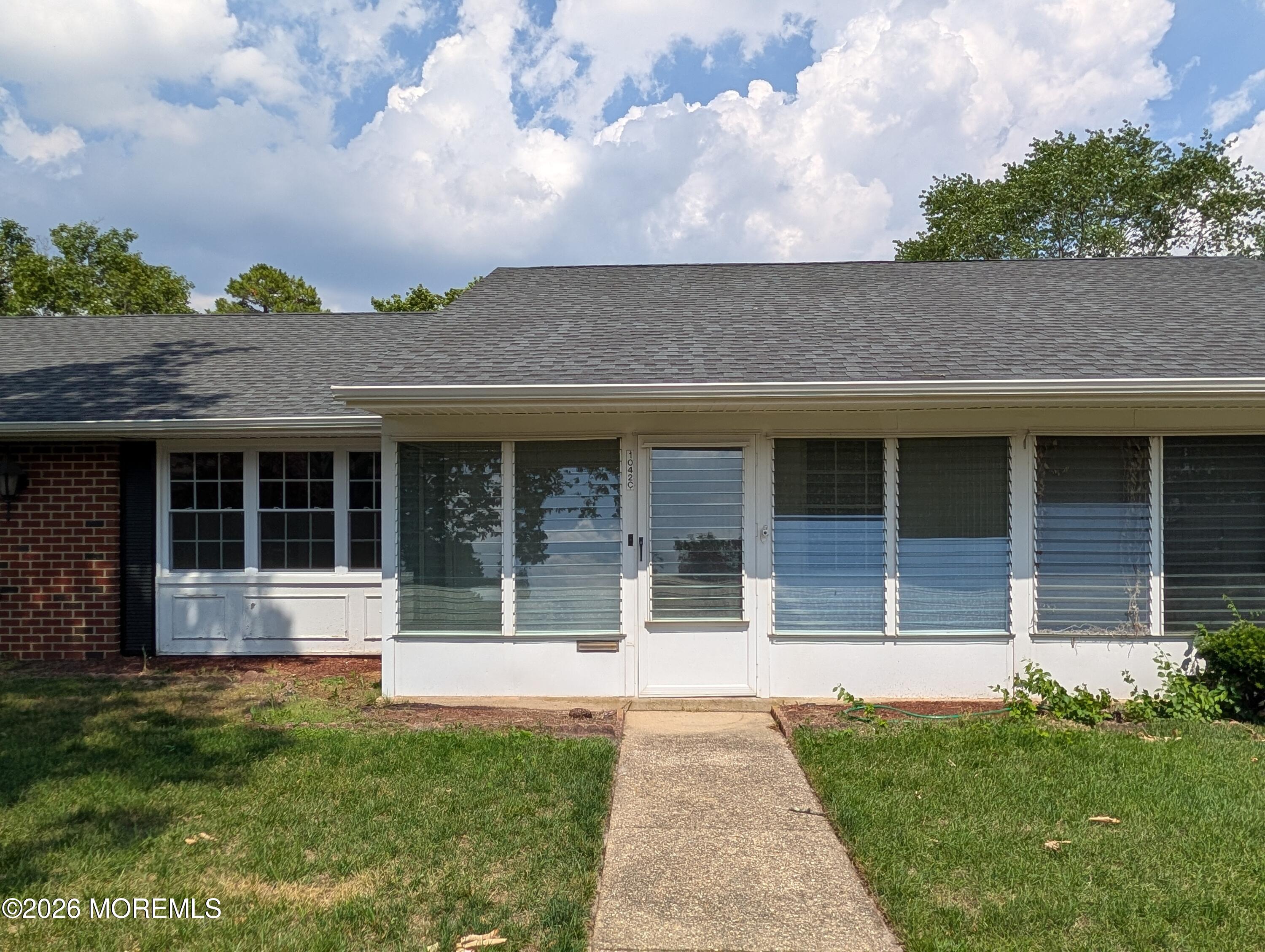 1042 Aberdeen Drive Lakewood NJ 08701